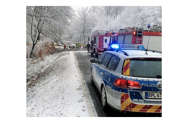 POL-PPWP: Westpfalz: Winter-Rückkehr ohne größere Folgen