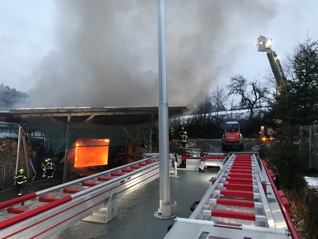 FW-OE: Gebäudebrand in Siedenstein