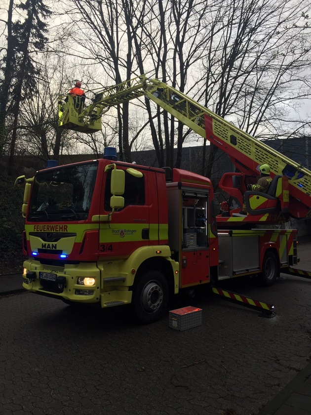 FW Ratingen: Feuerwehr Ratingen - Sturmtief Sabine - Update