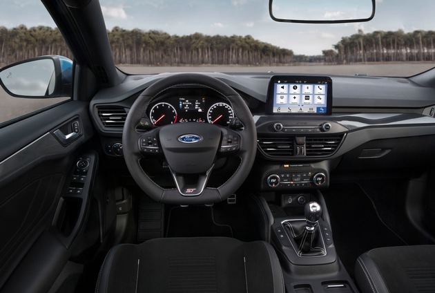 Der neue Ford Focus ST: Im Alltag entspannt, auf kurvigen Landstraßen und Rennstrecken faszinierend