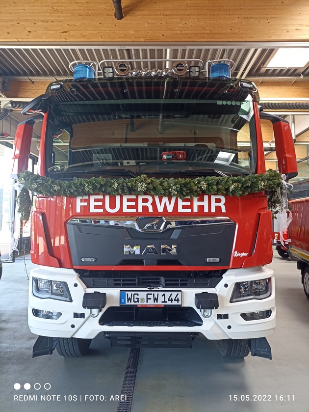 LRA-Ravensburg: Im Rahmen einer kleinen Feier wurden drei neue Fahrzeuge gesegnet und in den Dienstbetrieb übergeben