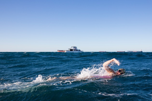 Herausragende Erfolgsserie in Australien fortgesetzt: Nathalie Pohl als schnellste Europäerin bei einem der größten Freiwasserschwimmen der Welt (FOTO)