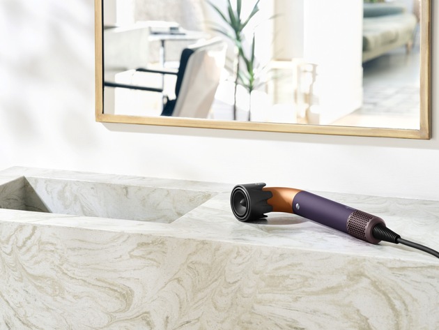Dyson Beauty präsentiert Bright Copper