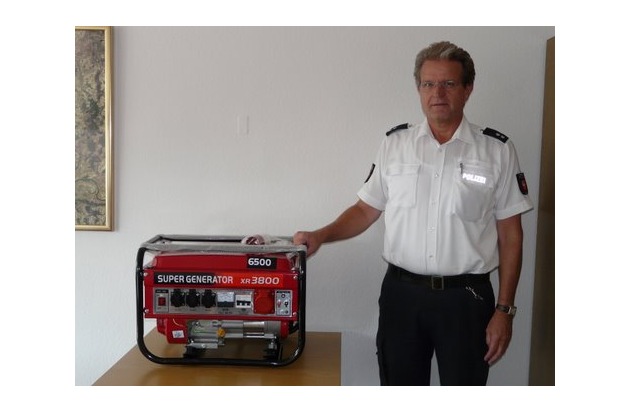 POL-WL: Salzhausen - Stromerzeuger angeboten / Polizei fasst Warenbetrüger