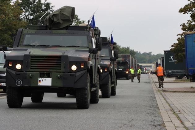 Musterkorridor für grenzüberschreitenden militärischen Verkehr von NATO und Bundeswehr erfolgreich getestet