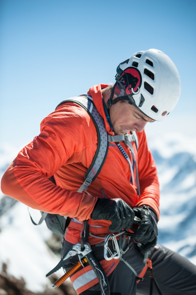 Neuer Rekord am Matterhorn: Mammut Pro Team Athlet Dani Arnold knackt Bestzeit in der Matterhorn Nordwand