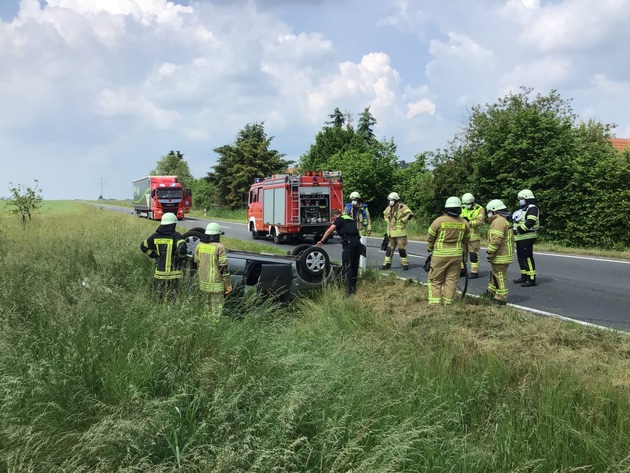 FW Helmstedt: Verkehrsunfall am Ortsausgang Emmerstedt