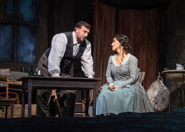 Clasart Classic bringt am 8. November Puccinis weltweit beliebteste Oper LA BOHÈME live aus der Met ins Kino