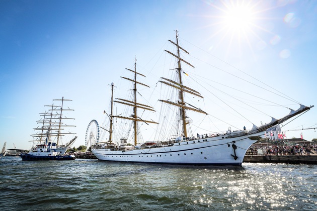 Willkommen an Bord - die Deutsche Marine bei der Hanse Sail 2024