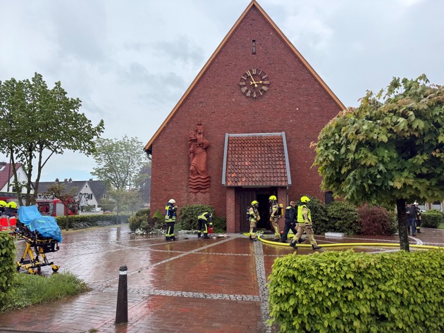 POL-DEL: Stadt Delmenhorst: ERGÄNZUNG zu Versuchte Brandstiftung in Kirchengebäude