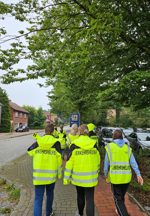 POL-CLP: Lastrup - neue Verkehrshelfer unterwegs (mit Bild)