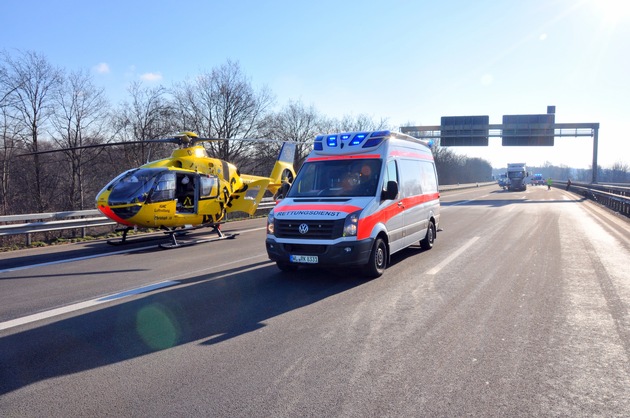 POL-WL: Verkehrsunfall mit einer schwerverletzten Person im Horster Dreieck