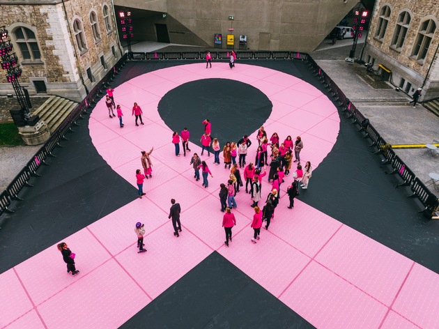 Einladung: Brustkrebsaufklärungsaktion im PINK CUBE in Zürich vom 26.-28.9.