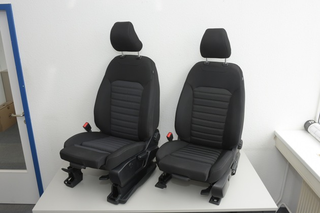 Rückenfreundliche Ergonomie-Sitze: Ford wertet die Baureihen Mondeo, S-MAX und Galaxy weiter auf