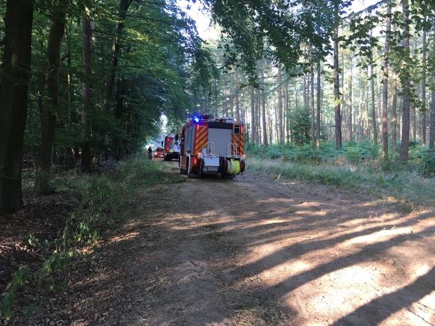 FW-KLE: Waldbrand in Entstehungsphase gelöscht/ Freiwillige Feuerwehr Bedburg-Hau mahnt dringend zur Vorsicht!