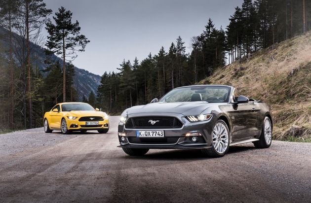 Ford-Werke GmbH: Neuer Ford Mustang GT gewinnt sport auto-Award (FOTO)