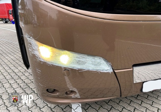POL-PDKL: Maroden Reisebus aus dem Verkehr gezogen