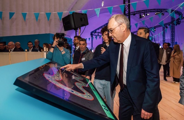 Phänomena startet Tour durch die Schweiz