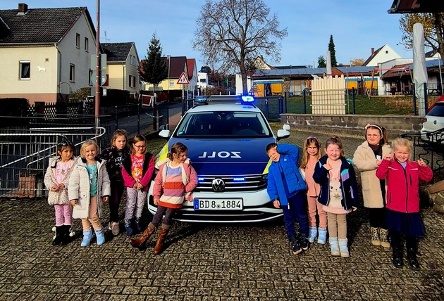 HZA-GI: Spannender Zoll-Besuch in Laufdorf - Vorschulkinder erleben Artenschutz hautnah