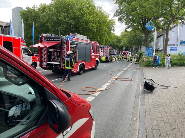 FW-BO: Schwerer Verkehrsunfall auf der Wittener Str.