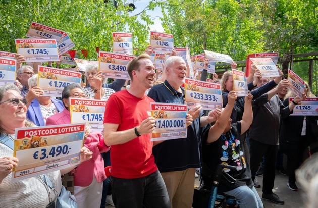 Deutsche Postcode Lotterie: Hamburger Hochgefühle im Mai: 303 Gewinner*innen jubeln über 1,4 Millionen Euro