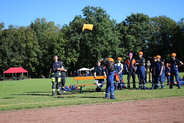 FW-OLL: Spiele ohne Grenzen: 41 Gruppen der Jugendfeuerwehren messen sich in Ahlhorn