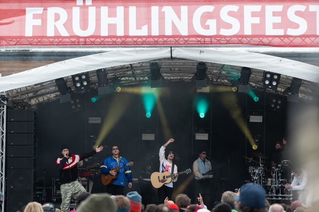 Frühlingsfest Corvatsch: ClockClock sorgt für Beats im Schnee