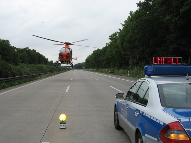 POL-HI: Verkehrsunfall auf der BAB 7 bei Hildesheim, alleinbeteiligter Motorradfahrer schwerverletzt - Nachtrag