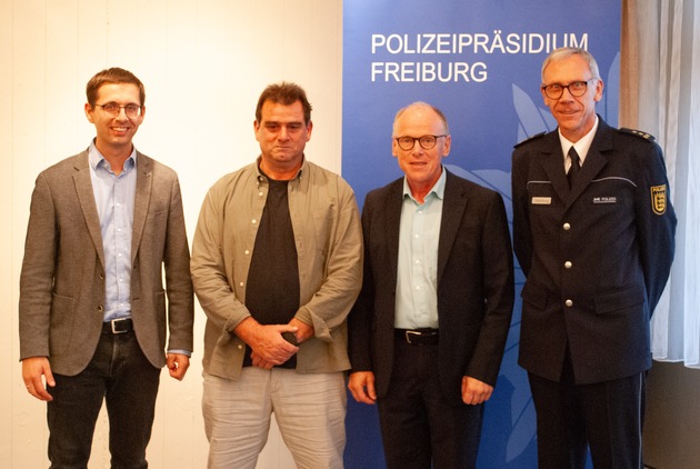 POL-FR: Waldshut-Tiengen / Küssaberg / Jestetten: Couragierte Bürger werden für ihren Einsatz geehrt