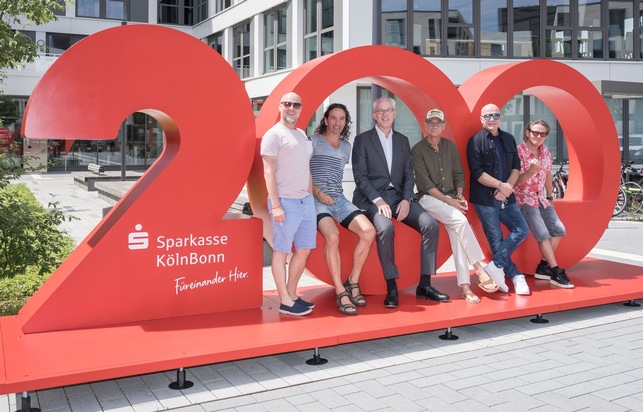 Für eine superjeile Zick: Sparkasse KölnBonn ermöglicht kostenloses Jubiläumskonzert von BRINGS