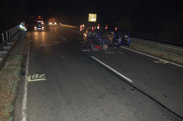 POL-HI: Hildesheim: Verkehrsunfall mit zwei Verletzten auf der B 243