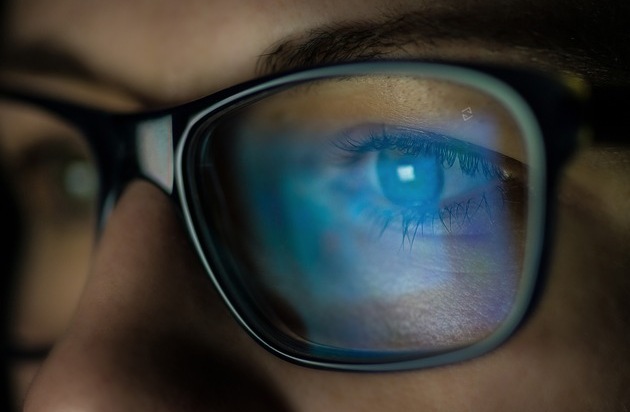 Carl Zeiss Vision GmbH: Mit den richtigen Brillengläsern die Neuheiten der IFA genießen