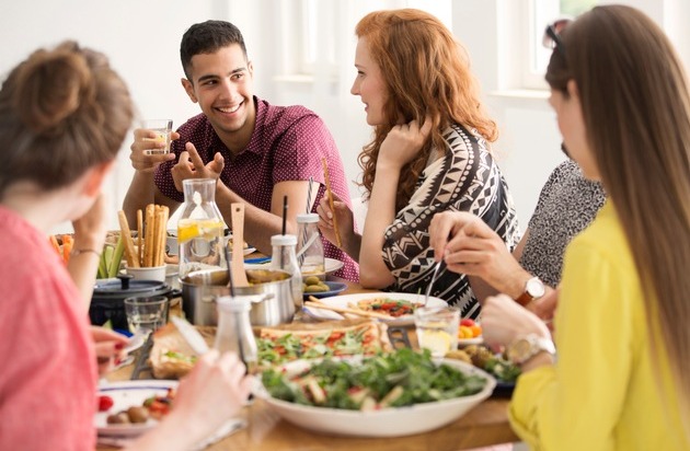 Gleichklang Limited: Vegan-Umfrage entkr&auml;ftet Klischees &uuml;ber Religion, Esoterik und Politik