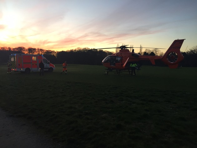 FW-MH: Reitunfall mit Zwei Verletzten in Mülheim-Selbeck