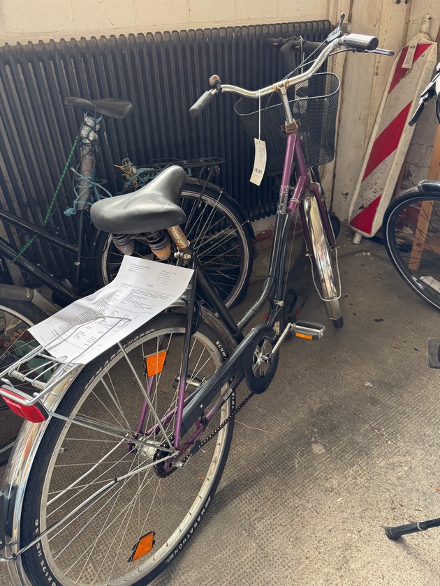 POL-ROW: Zwei gestohlene Fahrr&auml;der sichergestellt: Polizei sucht Eigent&uuml;mer