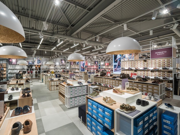 Vögele Shoes setzt verstärkt auf digitale Schiene - in den Stores und online