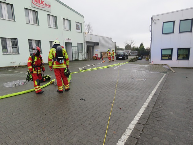 FW-Heiligenhaus: Brand in einem Gewerbebetrieb (Meldung 34/2021)