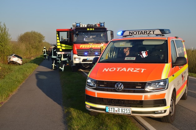 POL-STD: Zwei leicht verletzte Autofahrer bei Unfall im morgendlichen Berufsverkehr im Alten Land