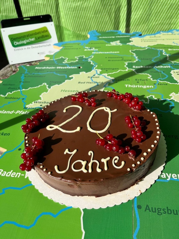PRESSEINFORMATION: Das bundesweite Netzwerk der Demonstrationsbetriebe Ökologischer Landbau wird 20 Jahre alt!