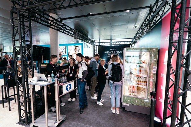 RETAIL NXT 2025: Über 100 Speaker, Shop of the Future &amp; Retail Tech Radar 2025 / Warum digitale Transformation scheitert, welche Chancen jetzt zählen und wie Handel &amp; Tech die Zeitenwende einleiten