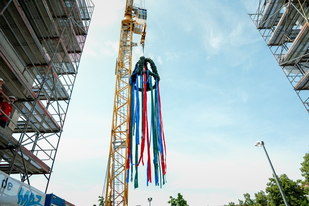 Das Wohnprojekt „Herthas Duett“ nimmt Gestalt an: BPD feierte Richtfest in Berlin-Pankow