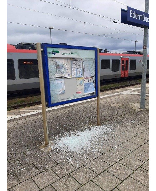BPOL-KS: Vandalismusschaden im Bahnhof Edermünde-Grifte
