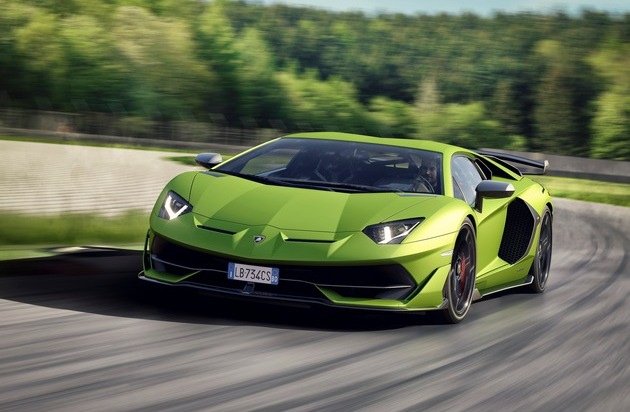 Lamborghini plant einer 4-Sitzer Supersportwagen