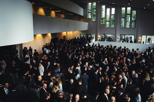 Preis für nachhaltiges Produktdesign: Fachjury zeichnet ARTEVO TERRA bei Red Dot Gala 2025 in Essen aus