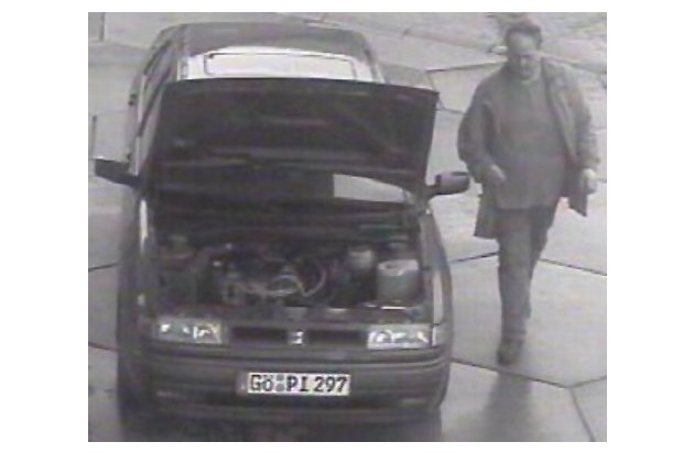 POL-GOE: (655/2005) Überwachungskamera erfasst Kennzeichendieb und Tankbetrüger - Polizei bittet um Mithilfe