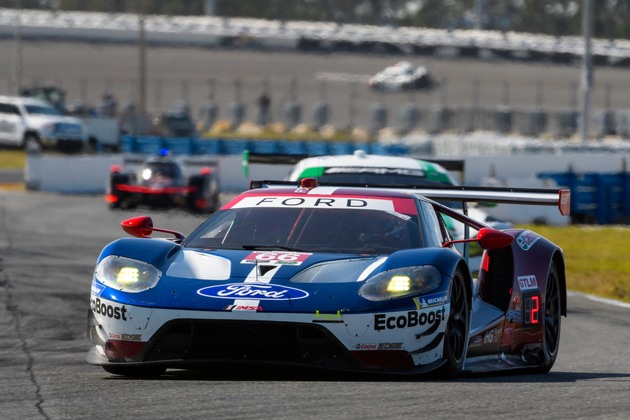 Motiviert bis in die Haarspitzen: Ford Chip Ganassi Racing will GTLM-Sieg beim &quot;Rolex 24 at Daytona&quot; wiederholen (FOTO)