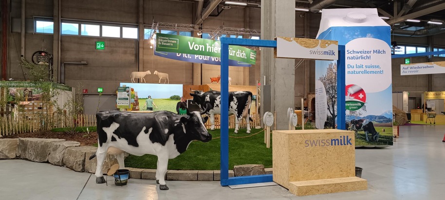Sonderausstellung &bdquo;Wir sind Schweizer Milch&ldquo; im Gr&uuml;nen Zentrum an der BEA