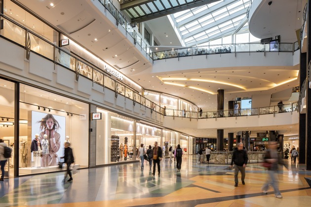 Zwei Shoper&ouml;ffnungen im ALEXA: Bestseller st&auml;rkt Standort mit neuem Name it und erweitertem Vero Moda Store