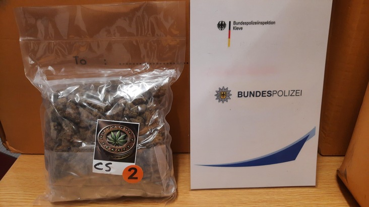 BPOL NRW: Bundespolizei nimmt 39-Jährige mit 57 Kilogramm Marihuana auf der Bundesautobahn 3 fest