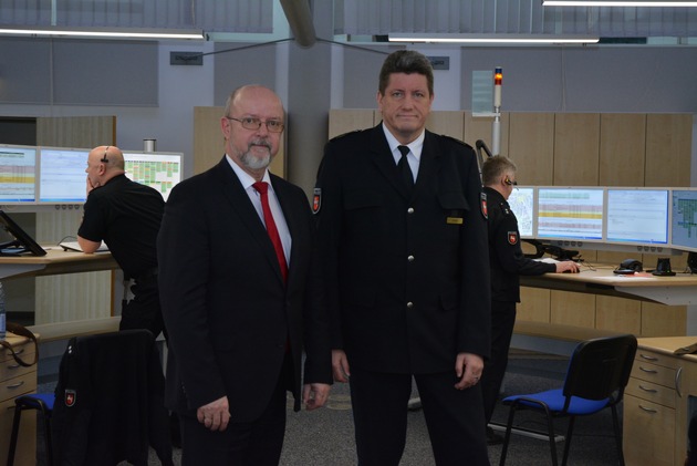 POL-H: Polizeidirektion (PD) Hannover nimmt neue Leitstellentechnik in Betrieb